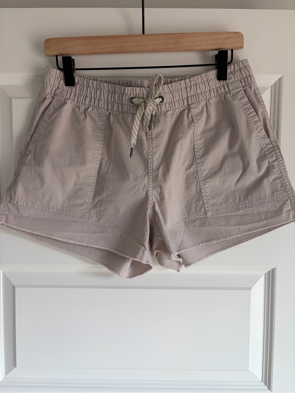 Vuori Ripstop Shorts - Picture 3 of 6